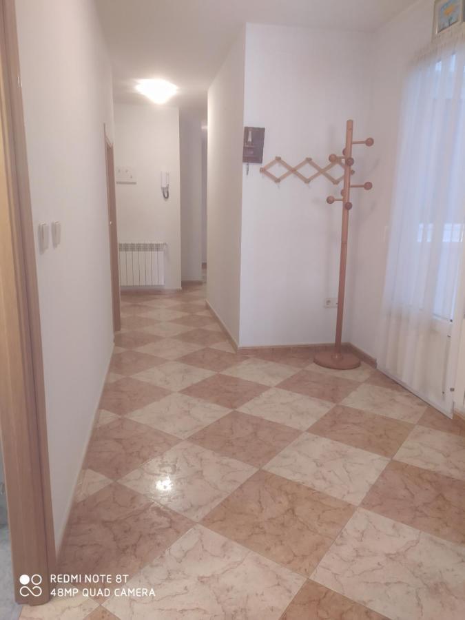 Vivienda Centrica En Las Navas Лас Навас дель Маркес Экстерьер фото